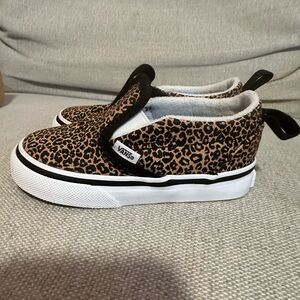 COPY - Toddler Vans Asher slip on, leopard, size 6